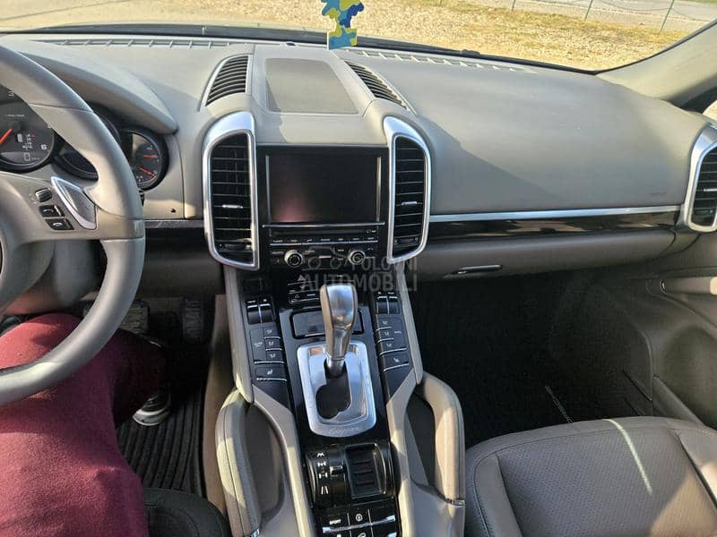 Porsche Cayenne 