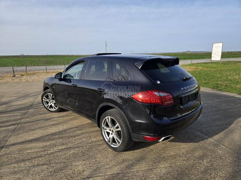 Porsche Cayenne 