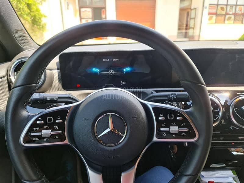 Mercedes Benz A 180 