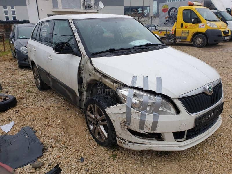 Škoda Fabia 2010 -  kompletan auto u delovima