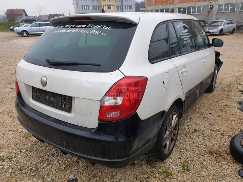 Škoda Fabia 2010 -  kompletan auto u delovima
