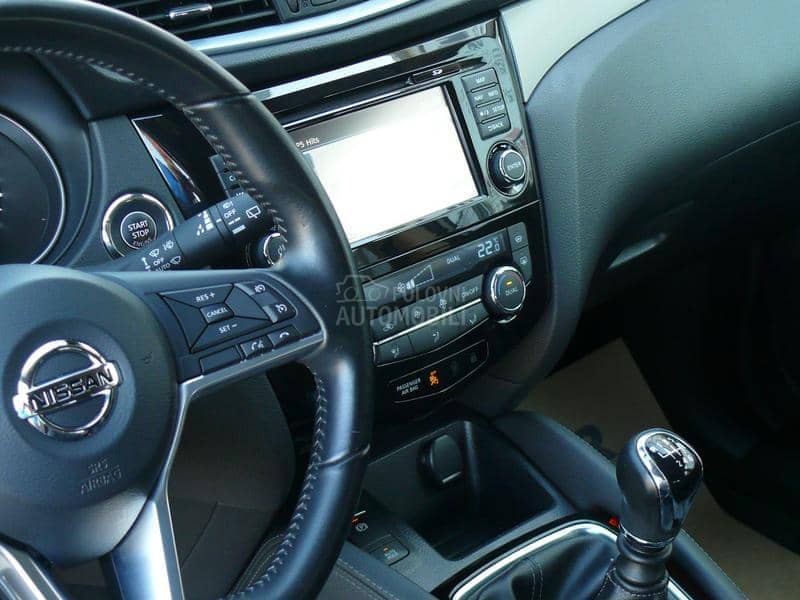 Nissan Qashqai 1,2 DIG-T Tekna