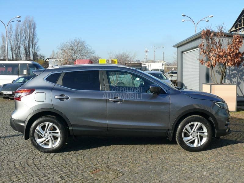 Nissan Qashqai 1,2 DIG-T Tekna