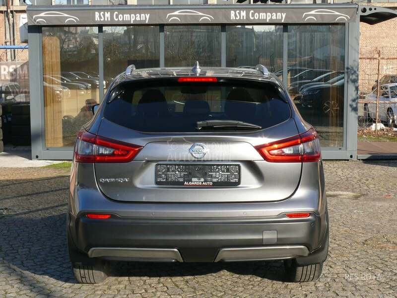 Nissan Qashqai 1,2 DIG-T Tekna