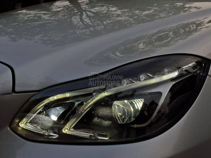 Mercedes Benz E 200 ORG.KM
