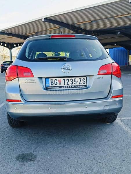 Opel Astra J 1.7 CDTI