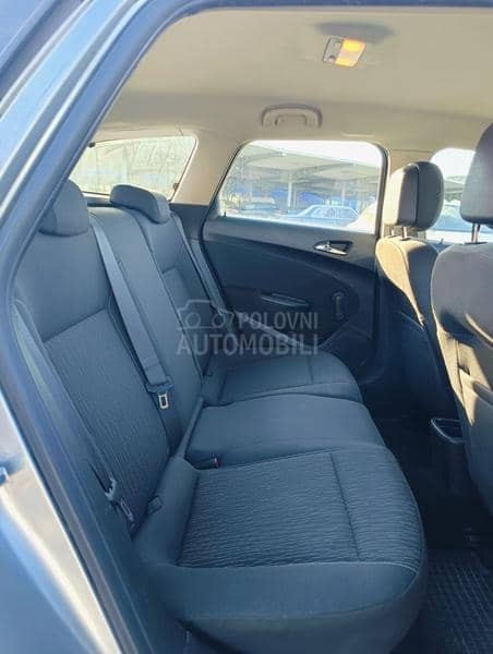 Opel Astra J 1.7 CDTI