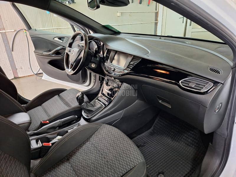 Opel Astra K 