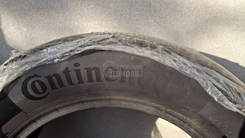 Continental 215/60 R17 Letnja