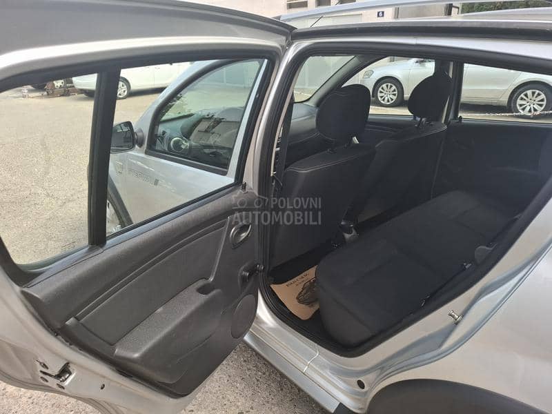 Dacia Stepway 1.6MPI /iz CH/