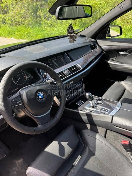 BMW 530 GT 3.0