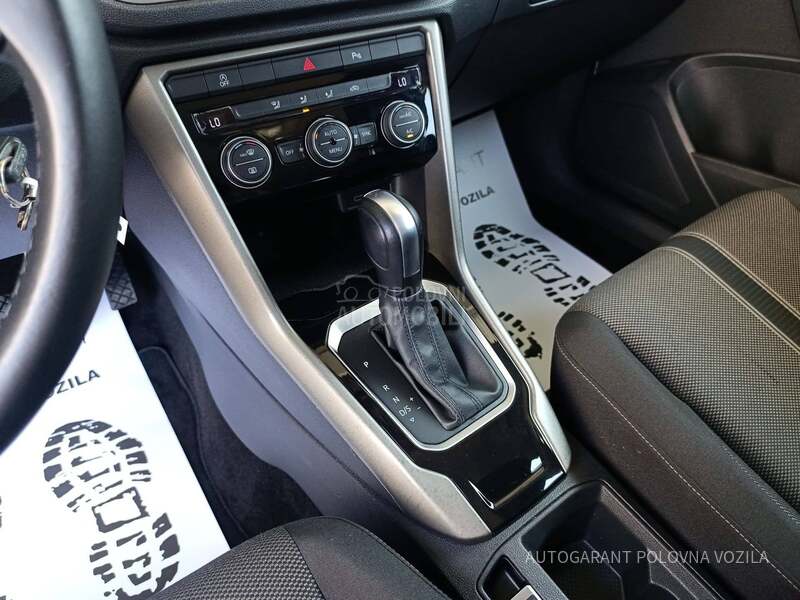 Volkswagen T-Roc 2.0 TDI DSG LOUNGE