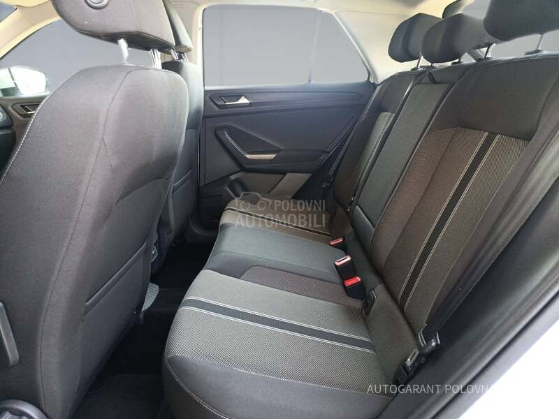 Volkswagen T-Roc 2.0 TDI DSG LOUNGE