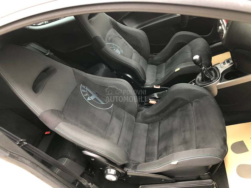 Alfa Romeo MiTo 1.4 tb QV carbon