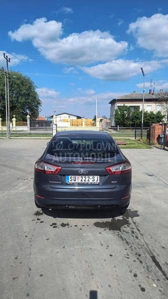 Ford Mondeo 