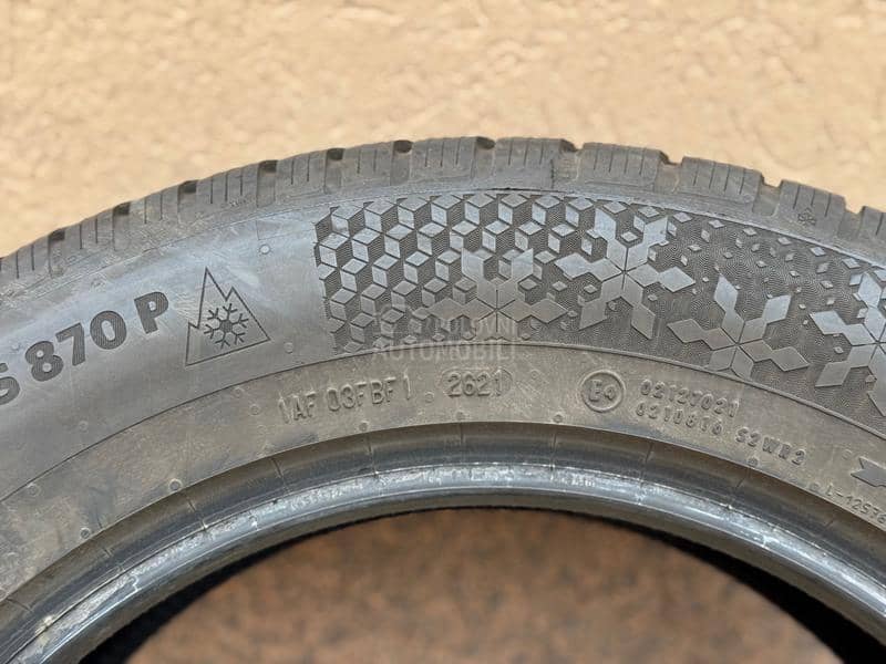 Continental 215/65 R17 Zimska