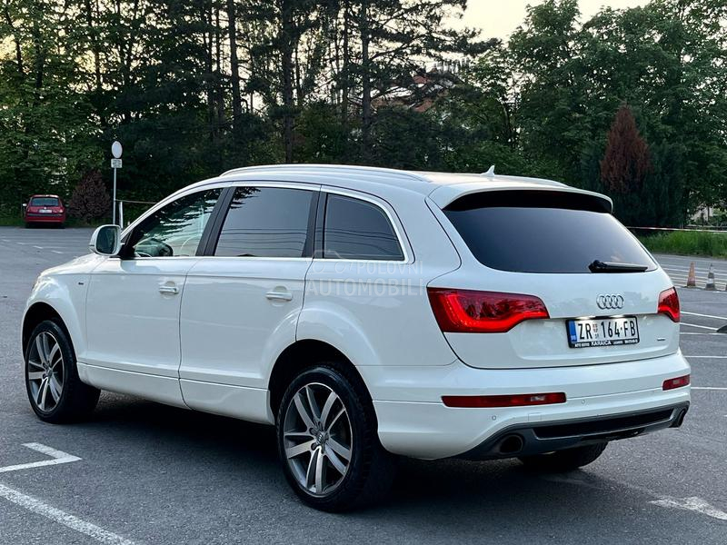 Audi Q7 3.0 TDI S-LINE/LED