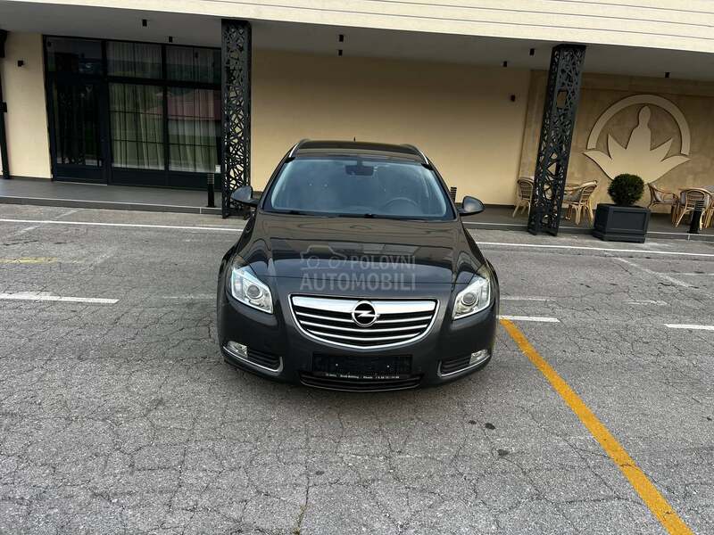 Opel Insignia 