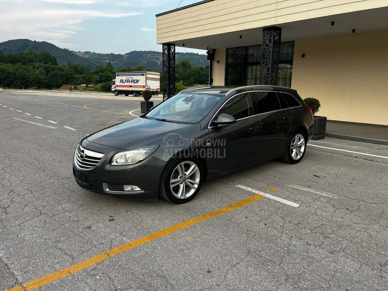 Opel Insignia 
