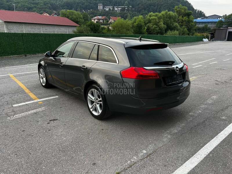 Opel Insignia 