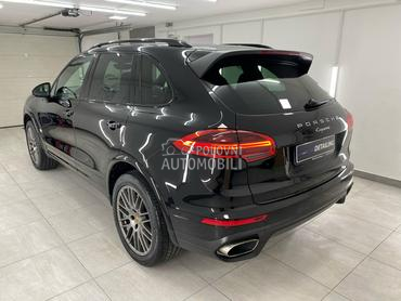 Porsche Cayenne Platinum Edition