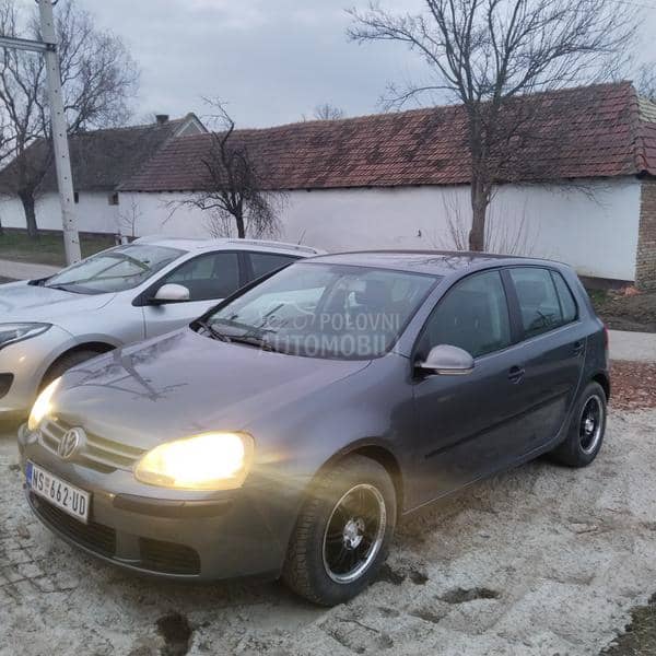 Volkswagen Golf 5 