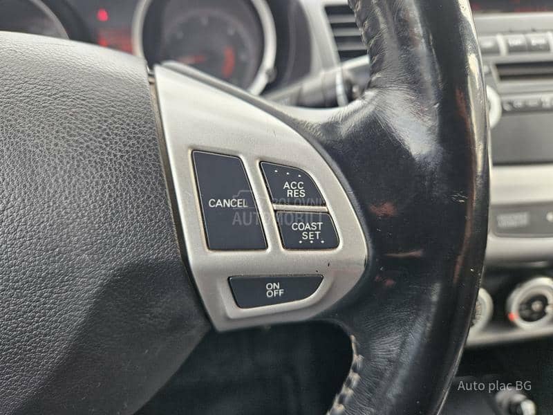 Mitsubishi Lancer 2.0DID-D INTENSE