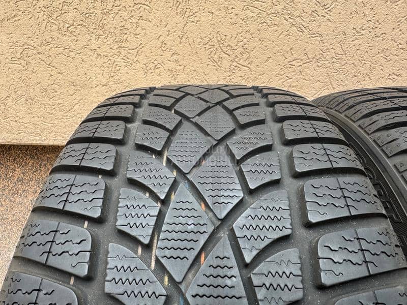 Dunlop 235/35 R19 Zimska