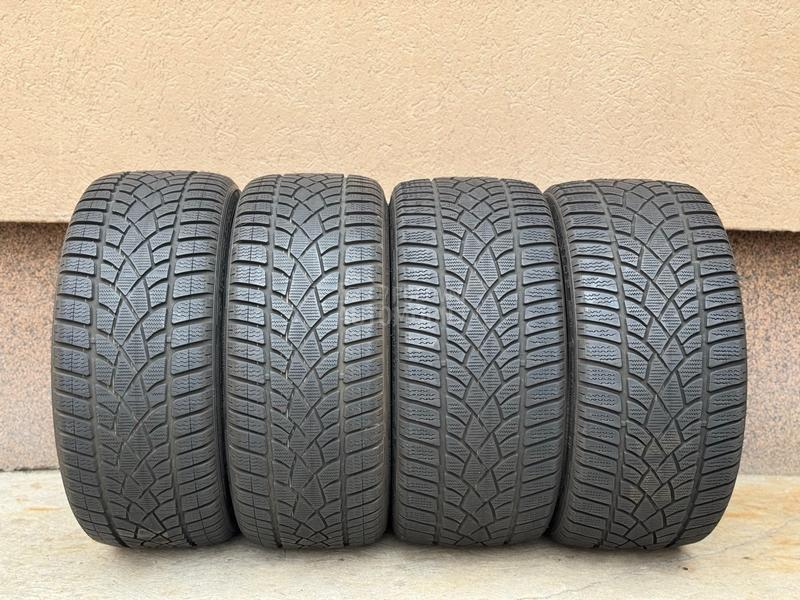 Dunlop 235/35 R19 Zimska