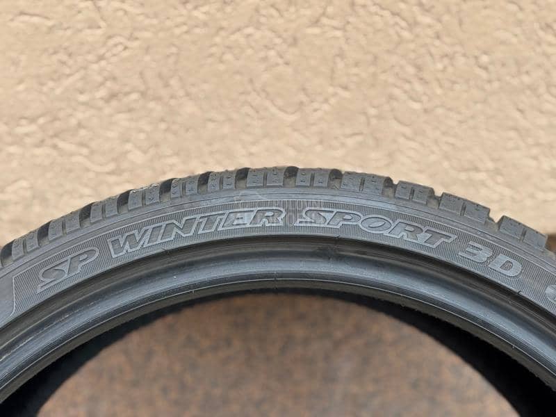 Dunlop 255/30 R19 Zimska