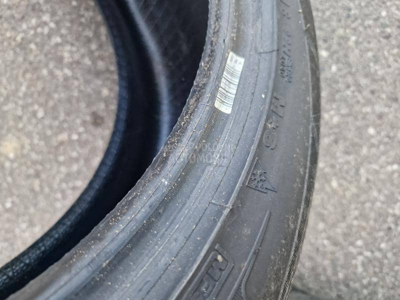 Dunlop 225/50 R18 Zimska