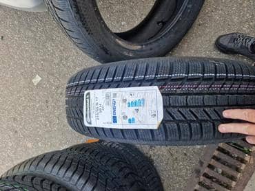 Continental 215/65 R17 Sve sezone