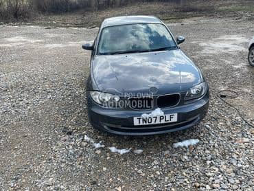 BMW Serija 1 e87 -  kompletan auto u delovima