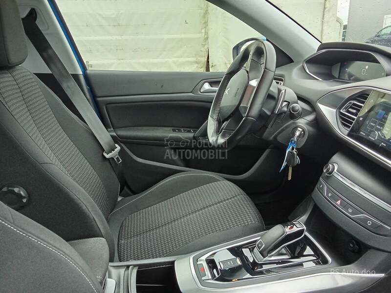 Peugeot 308 1,5hdi virual aut