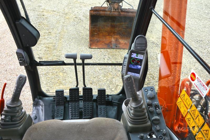 Hitachi ZX240N/5B