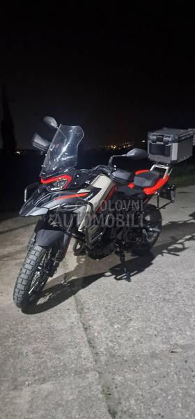 Benelli 702X