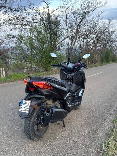Yamaha X MAX 300 IRON MAX