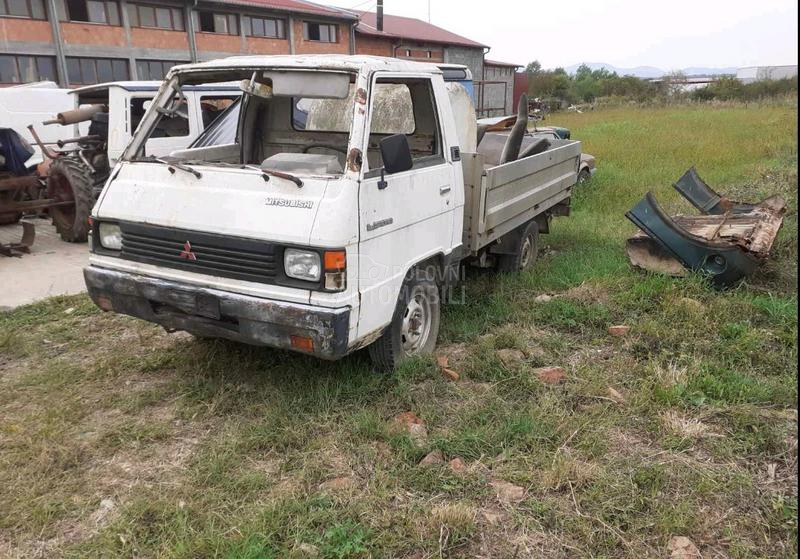 Mitsubishi L 300 