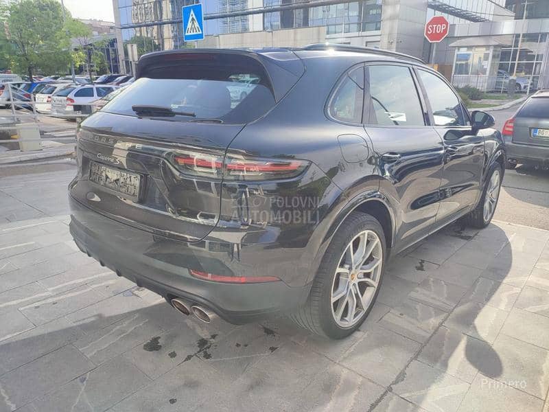 Porsche Cayenne S 3.0