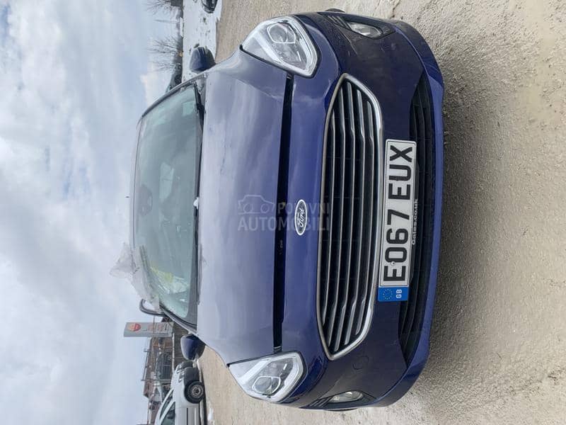 Ford Fiesta 2017 -  kompletan auto u delovima