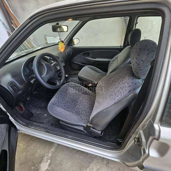 Citroen Saxo 
