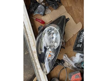 Far za Toyota Aygo od 2006. do 2012. god.