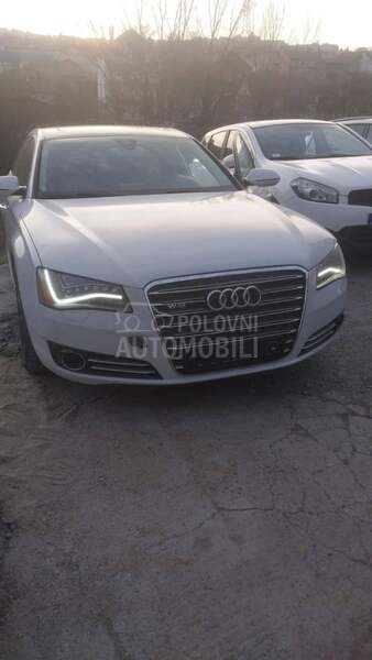 Audi A8 2012. god. -  kompletan auto u delovima