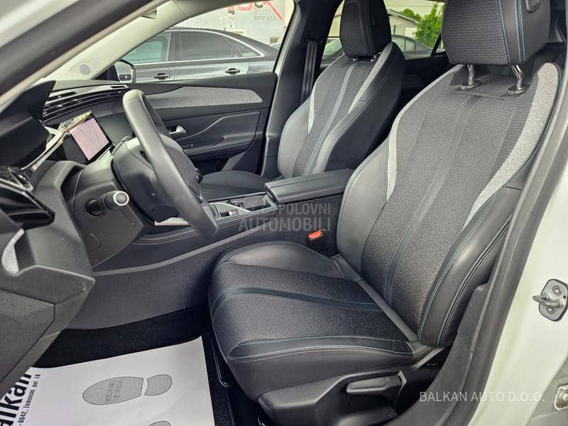 Peugeot 308 1.5 HDI/ALLURE/NAV