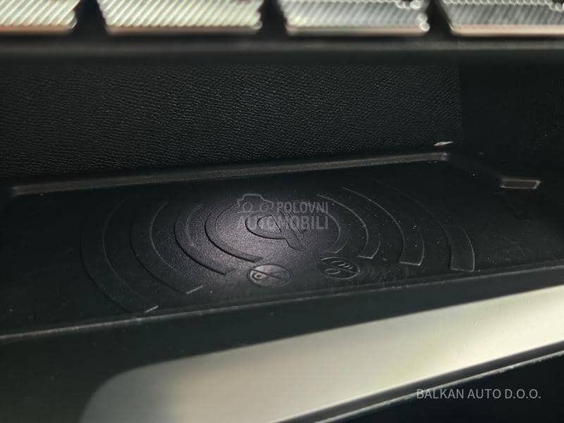 Peugeot 308 1.5 HDI/ALLURE/NAV