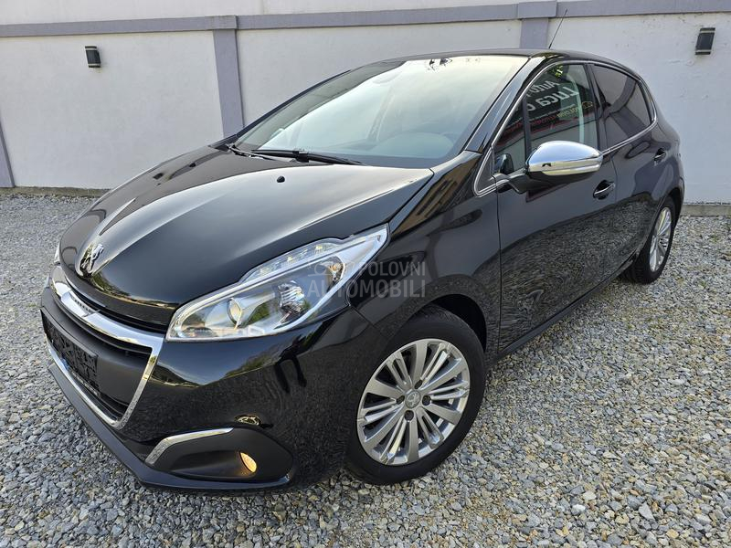 Peugeot 208 1.2 PURETECH ALLURE