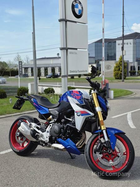 BMW F 900 R Sport