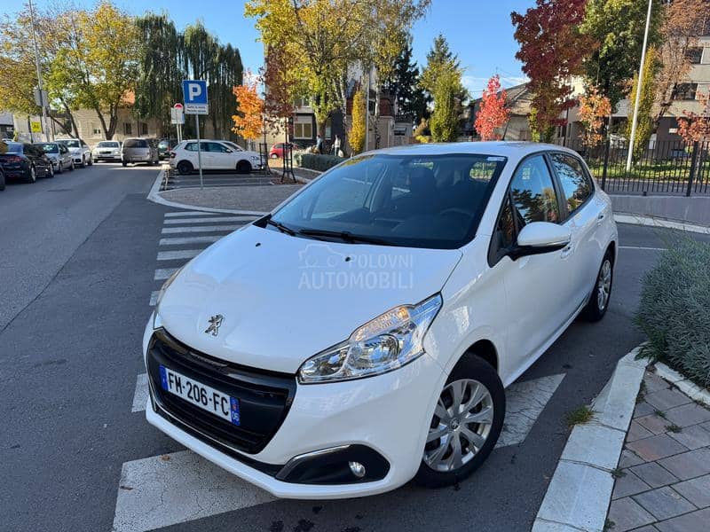 Peugeot 208 BlueHdi premium