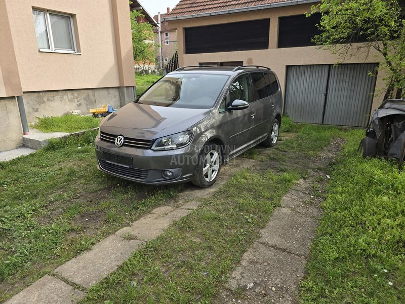 Volkswagen Touran 
