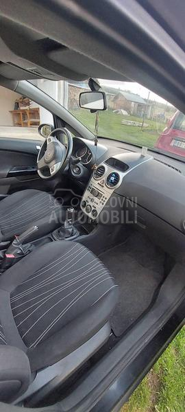 Opel Corsa D 